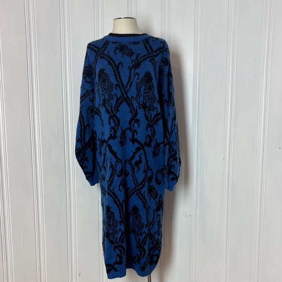 Vintage Oversized Blue & Black Sweater Dress, Thick Knit – Size M/L (Approx.) - Picture 2 of 8